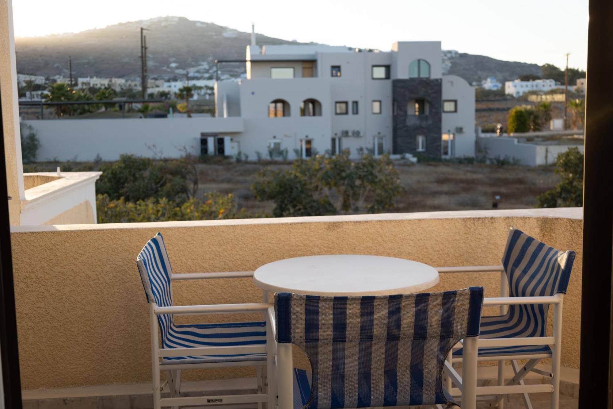 Ira Apartments Kamári エクステリア 写真