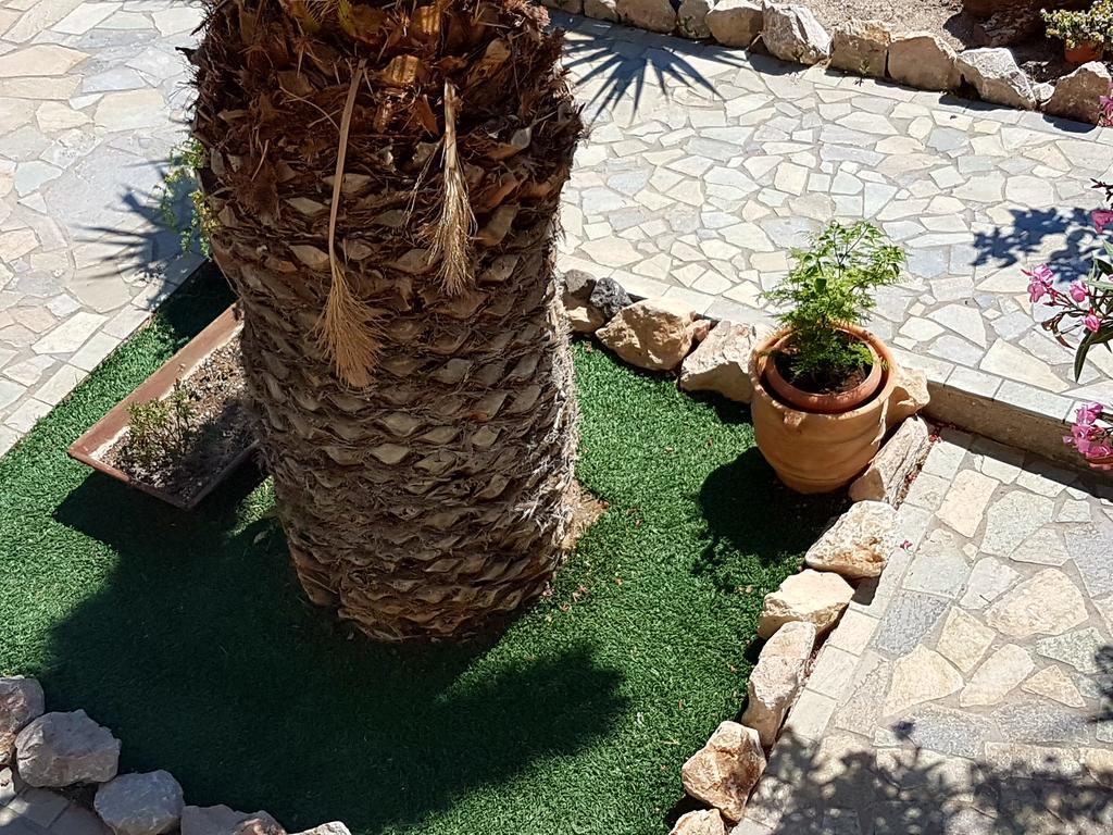 Ira Apartments Kamári エクステリア 写真