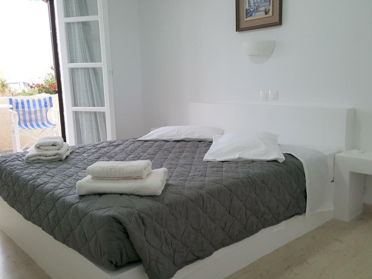 Ira Apartments Kamári エクステリア 写真